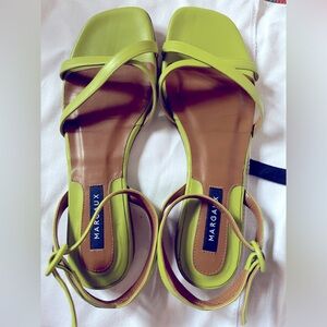Margaux - The Flat Sandal, Green, Size: W37